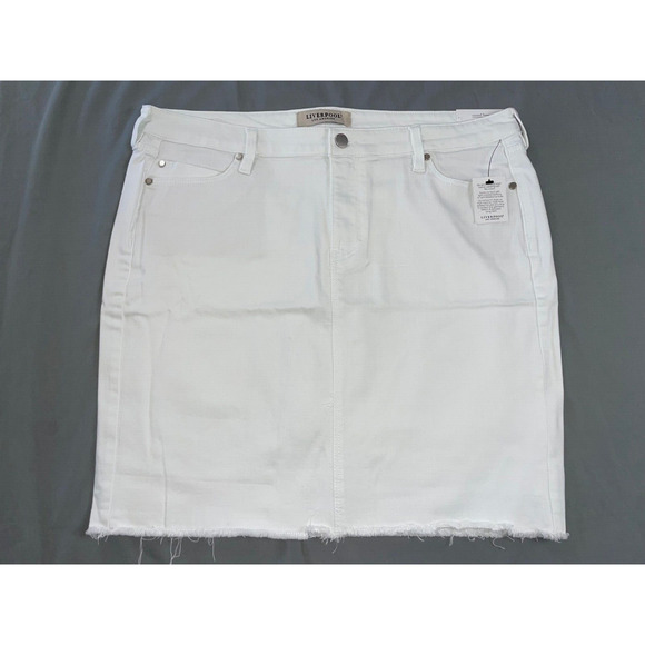 Liverpool Jeans Co Raw Hem 5-Pocket Denim Jean Skirt in Bright White. 16, NWT!! - Picture 1 of 5